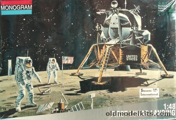Monogram 1/48 First Lunar Landing Apollo 11 Astronauts on the Moon, 85-6060 plastic model kit